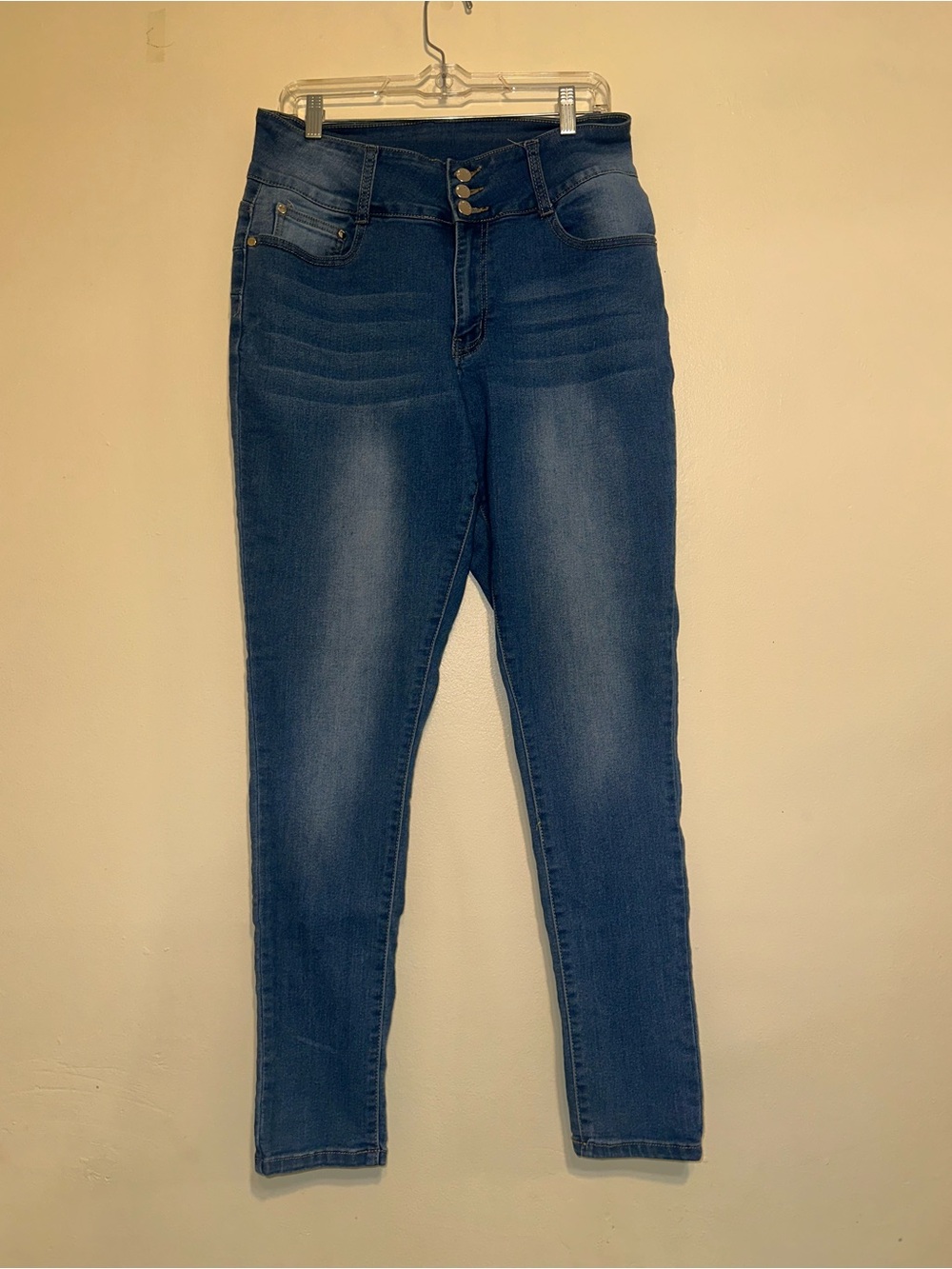 💛3 for $36💛 U.W.J. Medium Wash Skinny Jeans (sold through Fashion Nova) - Picture 3 of 4